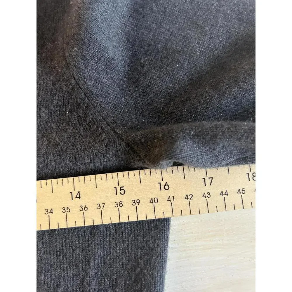 Magaschoni cashmere zip up sweater, gray/light purple, women’s size small.